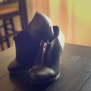 White Mountain Heels